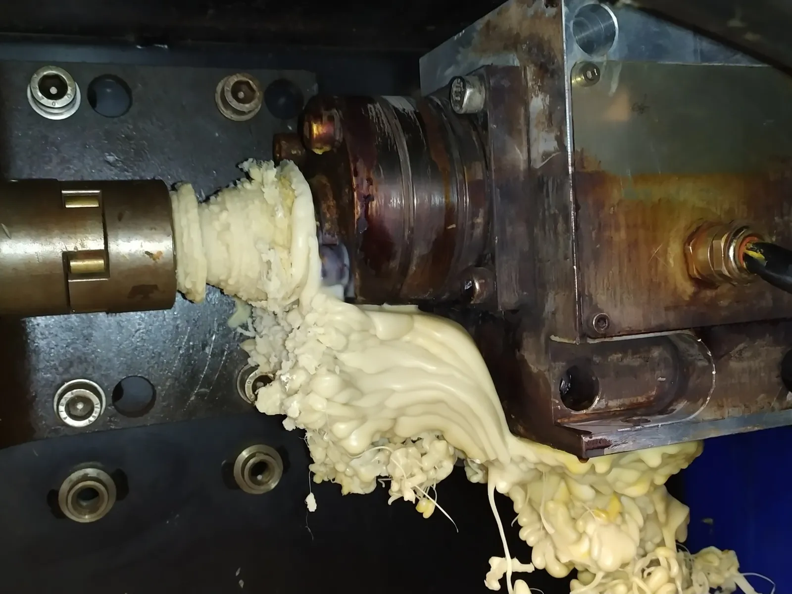 Reparatur der Melton-Klebstoffpumpe