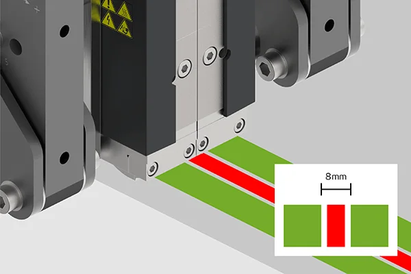 Two Vivo 18 heads side by side with a minimum 8 mm gap between adhesive strips